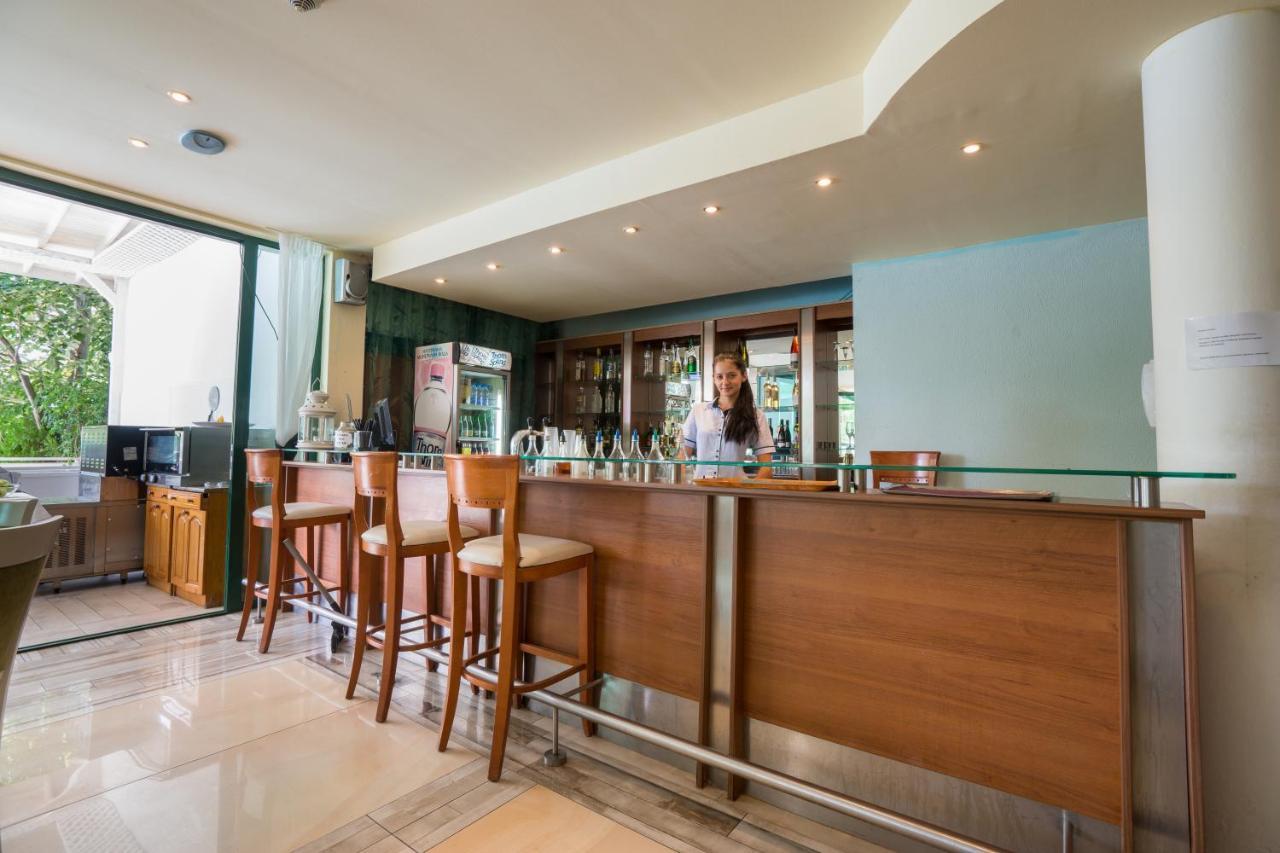 Perla Plaza Hotel Primorsko Luaran gambar