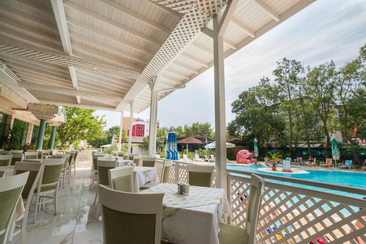 Perla Plaza Hotel Primorsko Luaran gambar