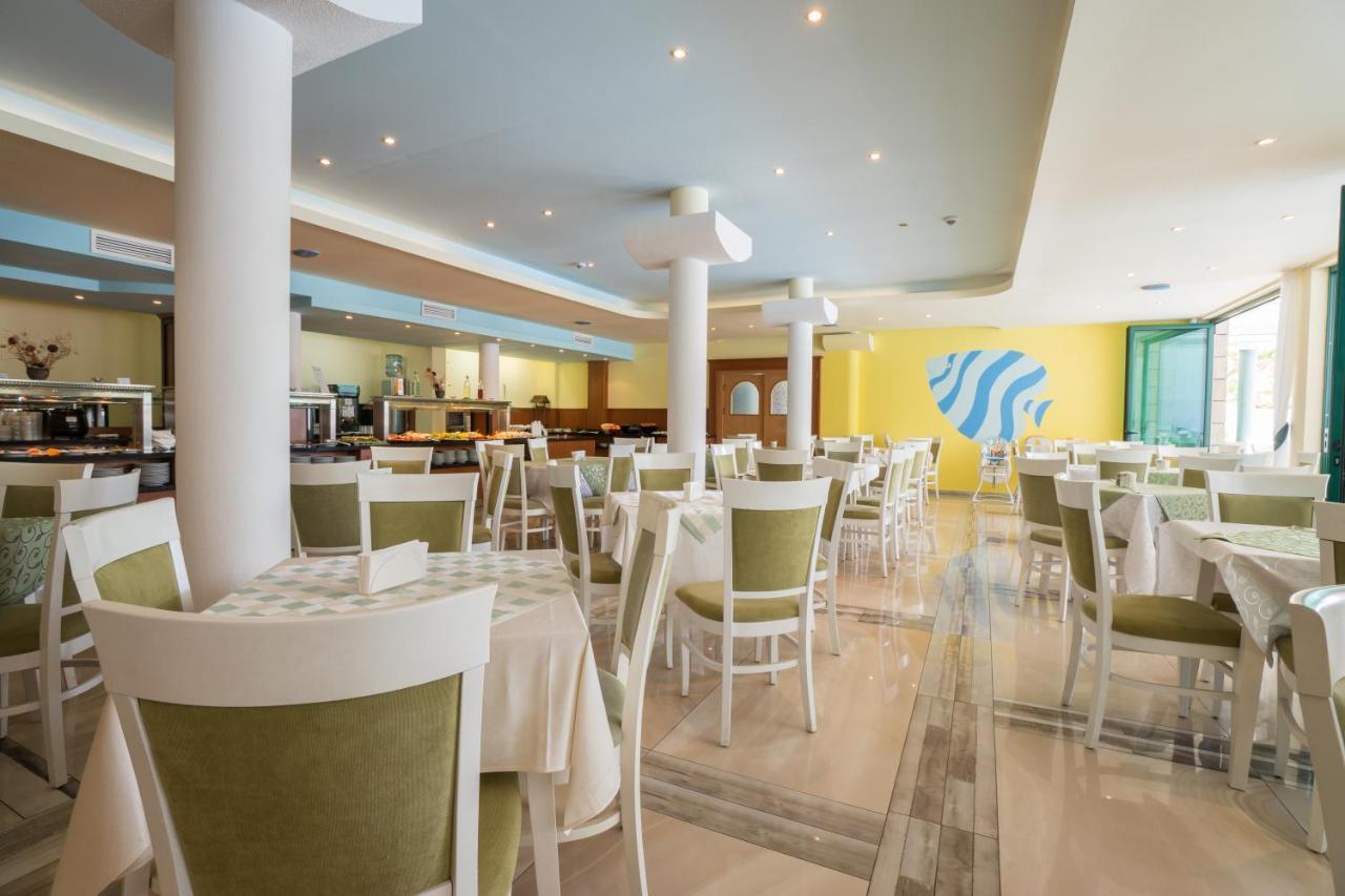 Perla Plaza Hotel Primorsko Luaran gambar