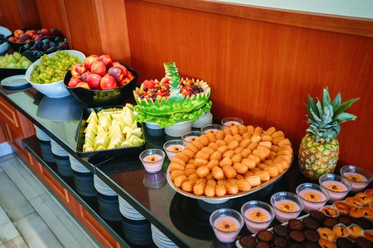 Perla Plaza Hotel Primorsko Luaran gambar