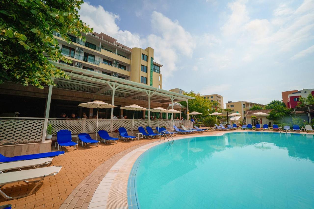 Perla Plaza Hotel Primorsko Luaran gambar