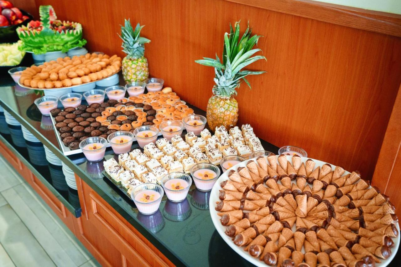Perla Plaza Hotel Primorsko Luaran gambar